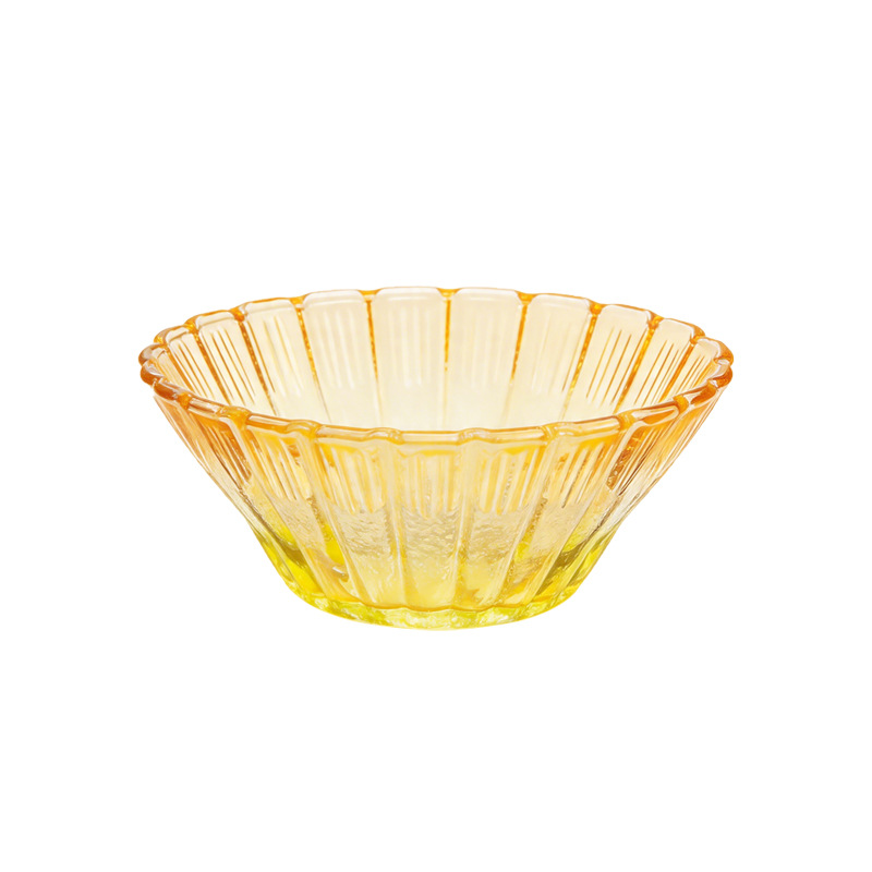 Salatschüssel aus Glas mit Farbverlauf und Blütenblatt für den Heimgebrauch