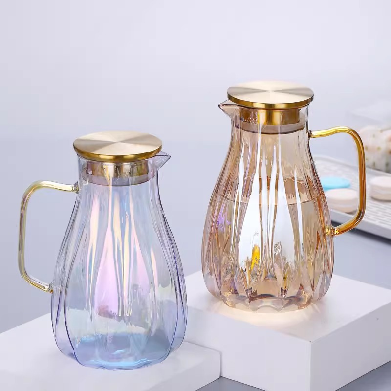 Leichte Luxus-Wasserflasche Feather Cool Kettle