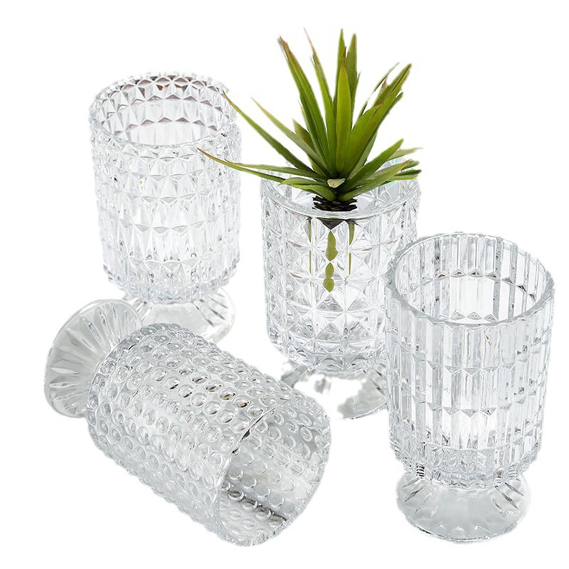 Französische Retro-Luxus-Relief-Glasblume im nordischen Stil