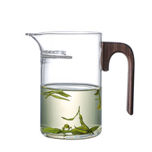 Tee- und Wassertrennung und Filtration integrierte Halbmondbecher